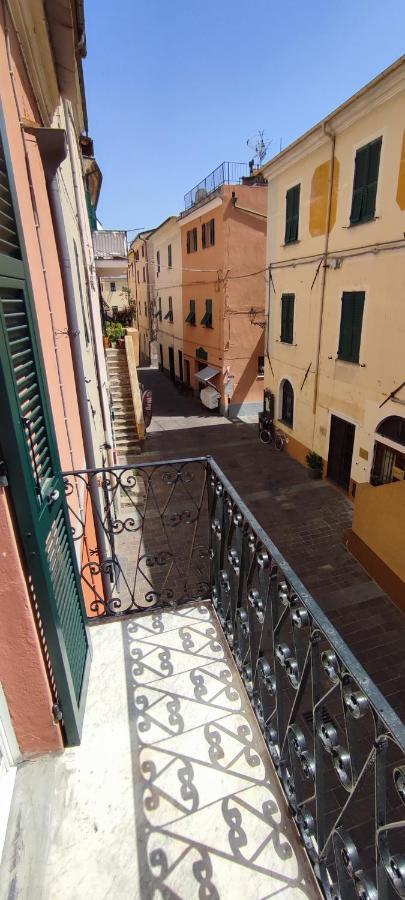 Ideale Per Escursionisti, A Pochi Minuti Dal Mare E Dalle Falesie- Casa Celeste Cisano sul Neva Екстер'єр фото