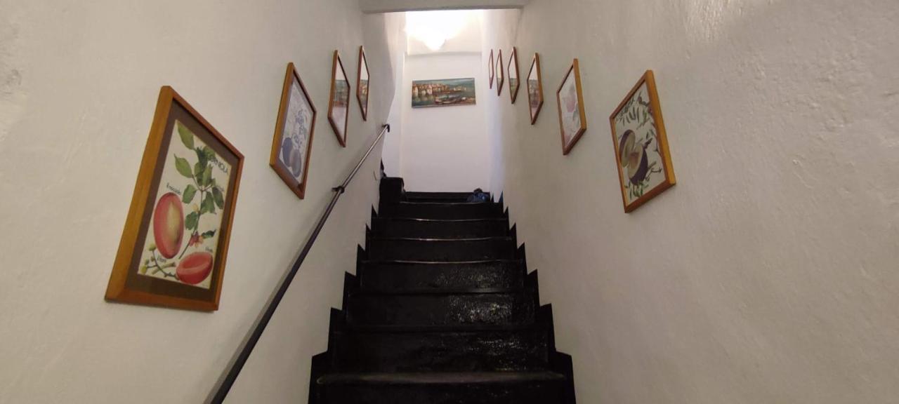 Ideale Per Escursionisti, A Pochi Minuti Dal Mare E Dalle Falesie- Casa Celeste Cisano sul Neva Екстер'єр фото